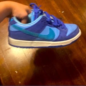Blue raspberry dunk SB size 7
